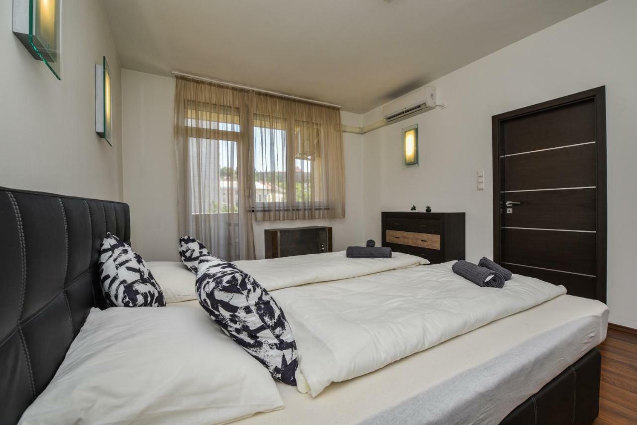 Castle Apartment With Panoramic Balcony Budapest Ngoại thất bức ảnh